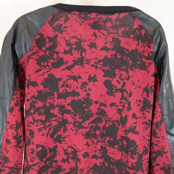 Volcom Red & Black Vegan Leather Sleeve Accent Long Sleeve Top Small - Picture 6 of 10
